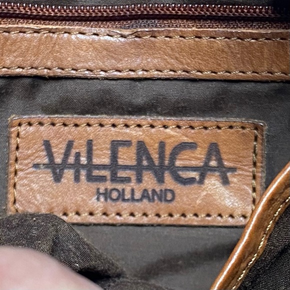 Vilenca Leather Woven Front Shoulder Purse 13” x 10” - Picture 6 of 6